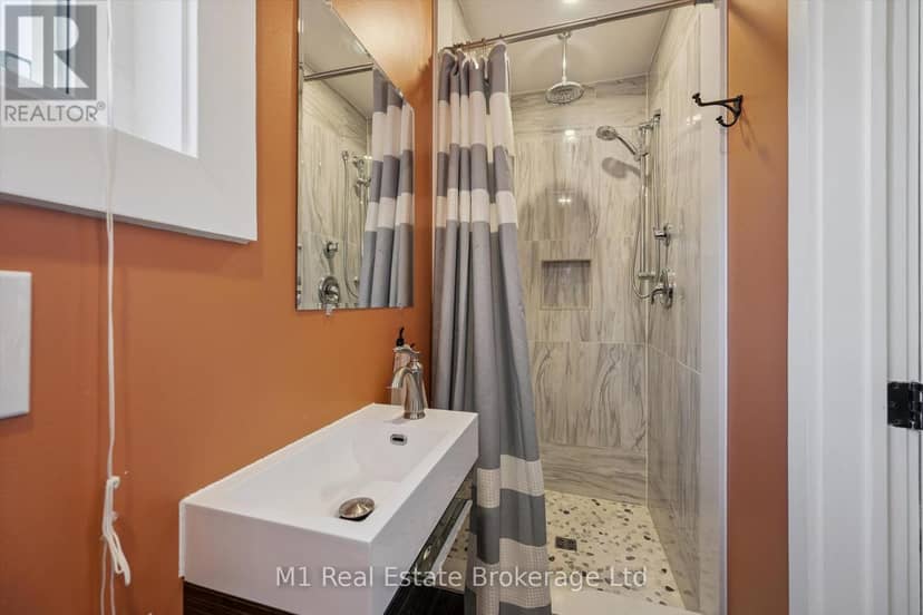 53 Johanna Drive — photo 18 of 40