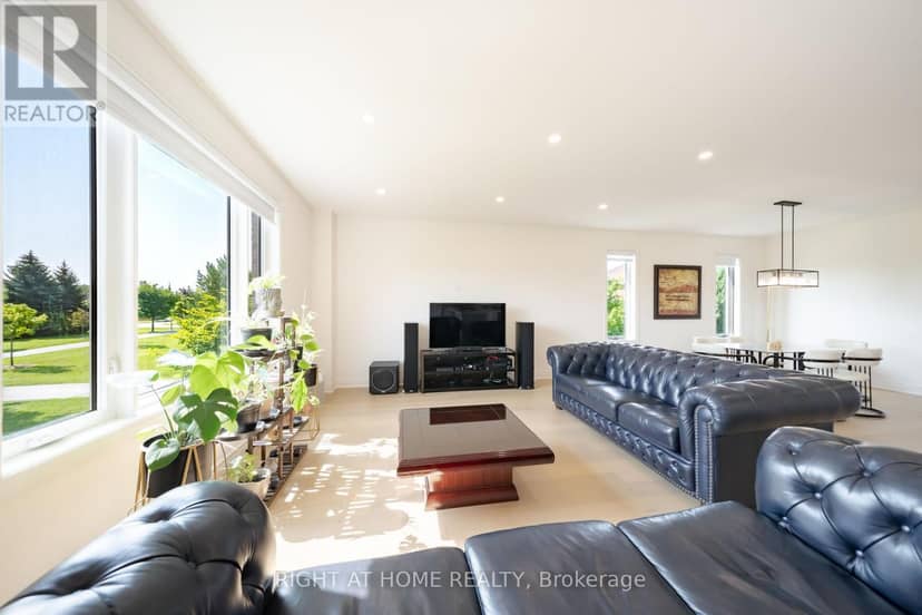 34 Hampshire Place — photo 12 of 40