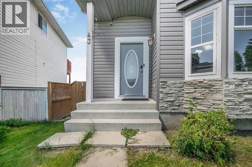 43 Covington Close NE, Calgary, photo 2