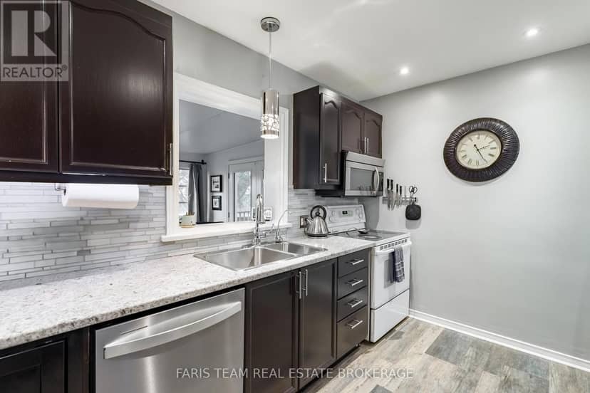 300 Juliana Road — photo 11 of 40