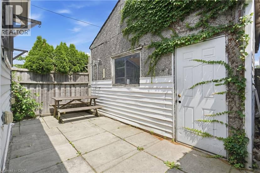 100 CHESTNUT Avenue — photo 19 of 23