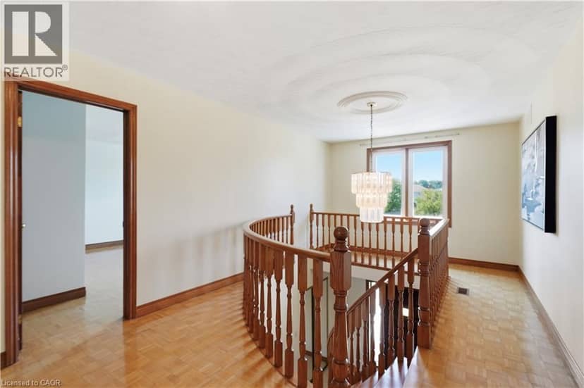 18 MARCEL Place — photo 17 of 27