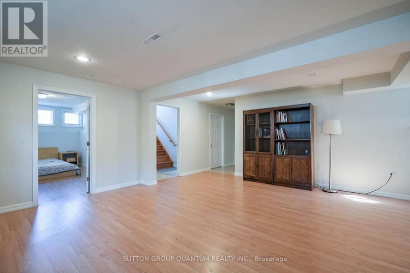 12 Langevin Drive — photo 32 of 40