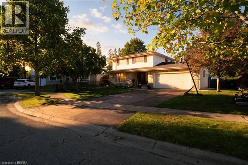 20 JAPONICA Crescent, Brantford, photo 3