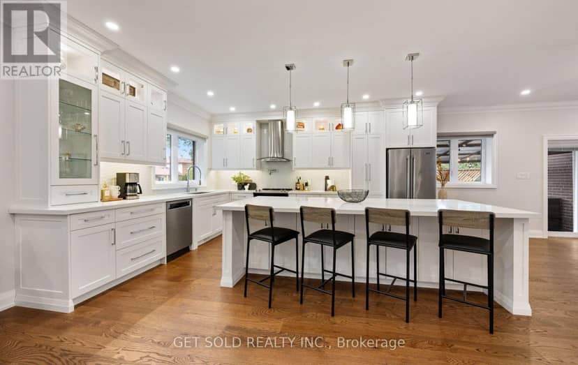 8 Hackmore Avenue — photo 1 of 40
