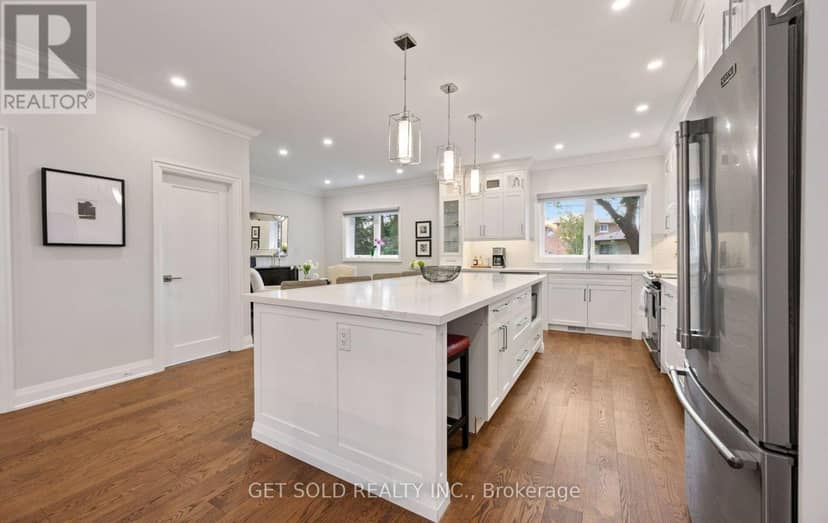 8 Hackmore Avenue — photo 10 of 40
