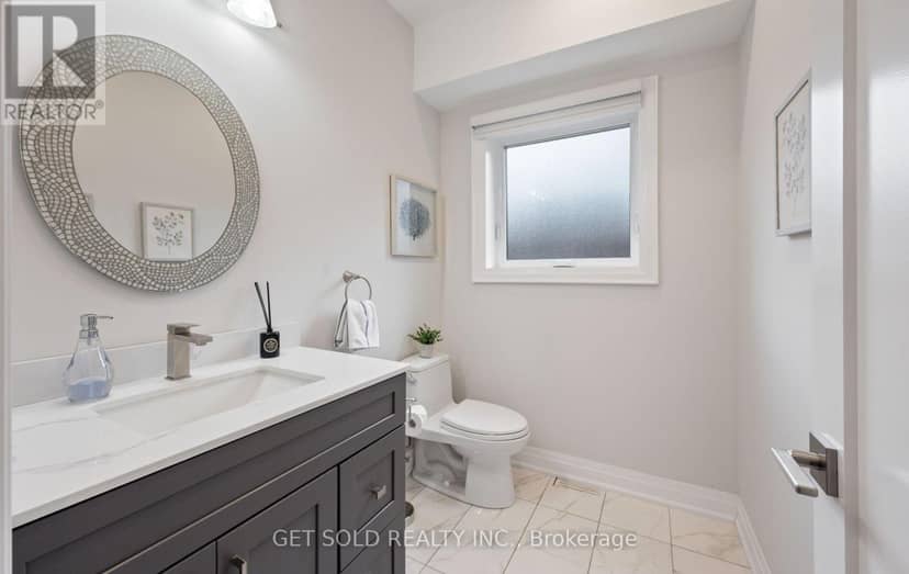 8 Hackmore Avenue — photo 15 of 40