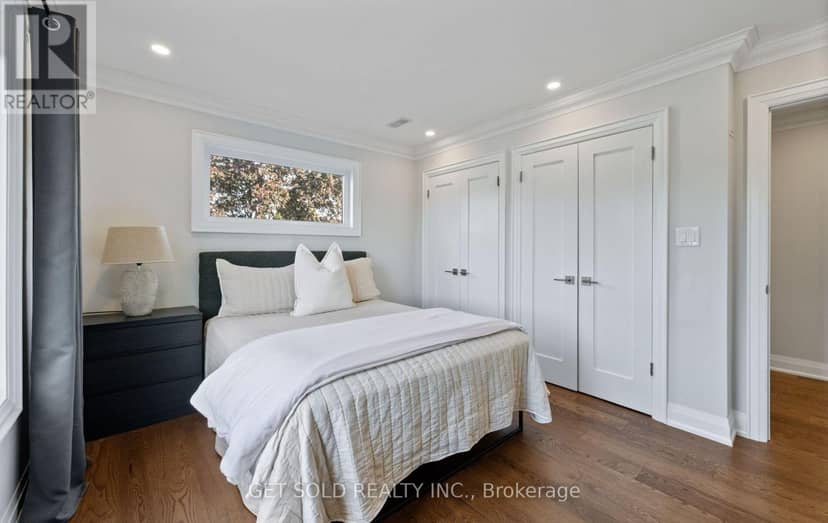 8 Hackmore Avenue — photo 21 of 40
