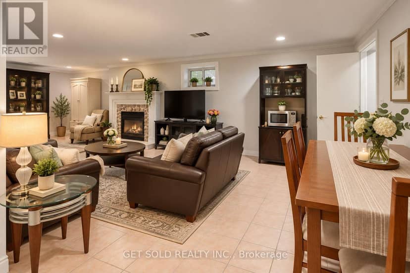 8 Hackmore Avenue — photo 29 of 40