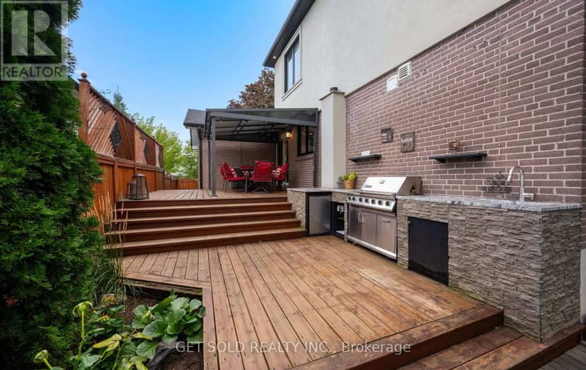 8 Hackmore Avenue — photo 35 of 40