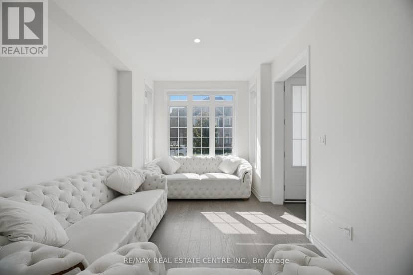 30 Tiger Crescent, Brampton, photo 7