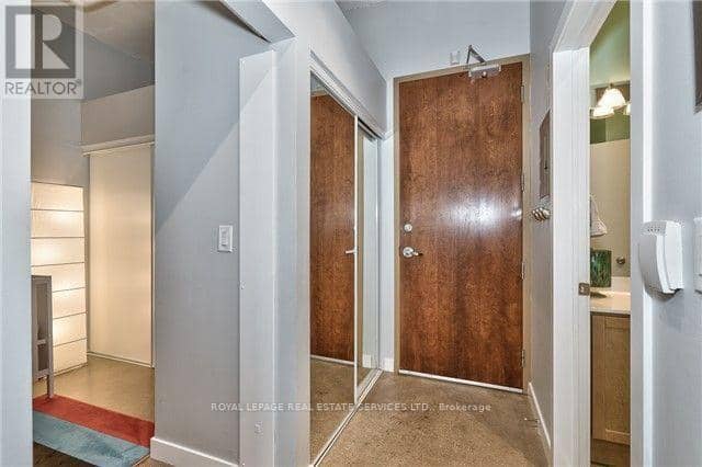 316 - 2 Fieldway Road — photo 2 of 12