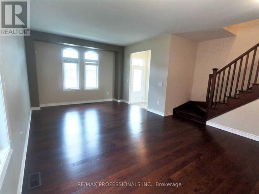 258 Inspire Boulevard, Brampton, photo 2