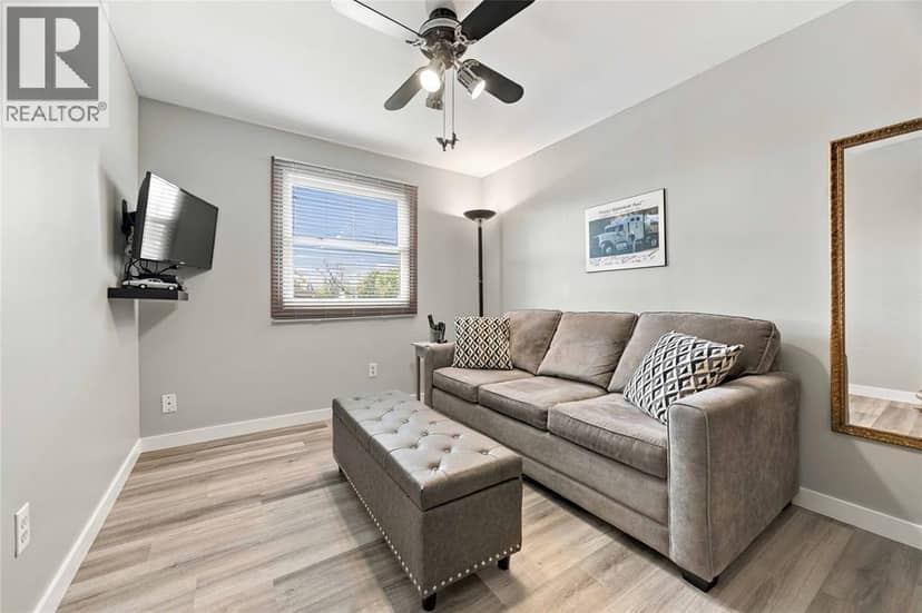 314 Oaklea COURT — photo 33 of 40