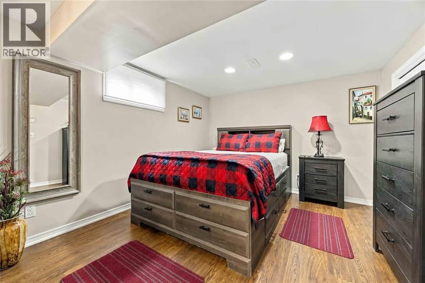 314 Oaklea COURT — photo 27 of 40