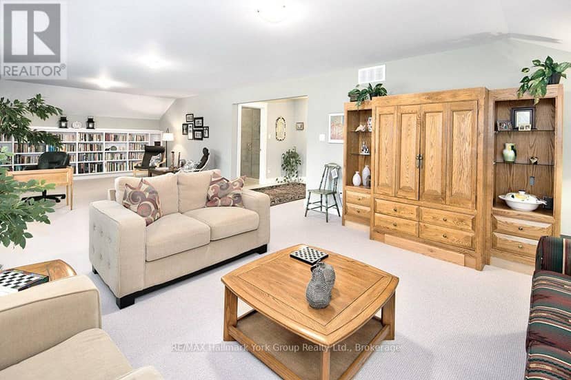 226083 Centreville Road — photo 22 of 40