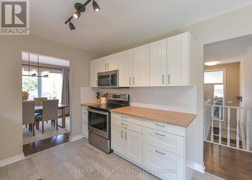 49 Bond Street — photo 10 of 40