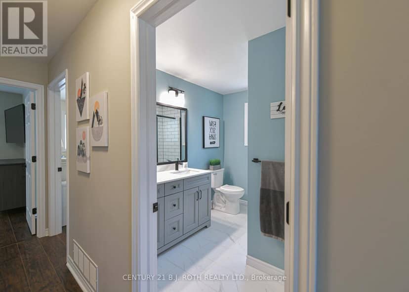 49 Bond Street — photo 13 of 40