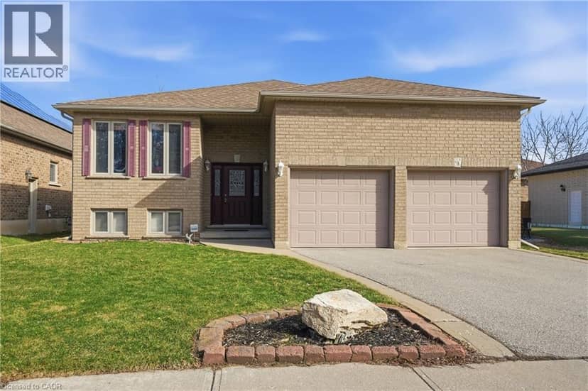 9 PACE Avenue, Brantford, photo 3