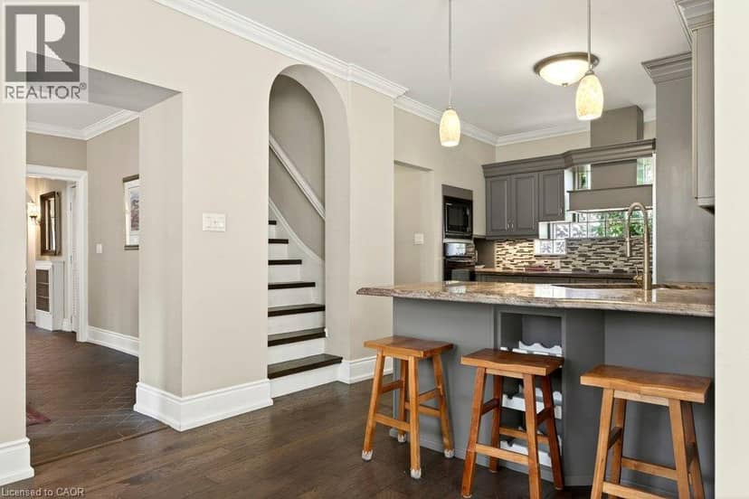 377 HESS Street S — photo 14 of 40