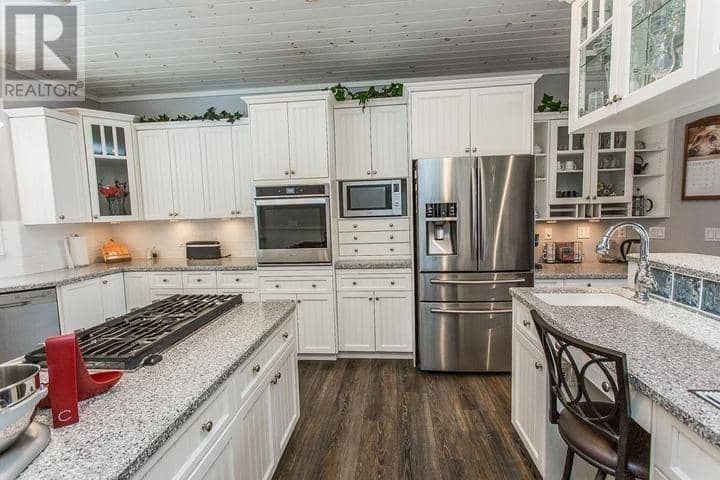 3515 Huron Line RD, Jocelyn Township — photo 13 of 40