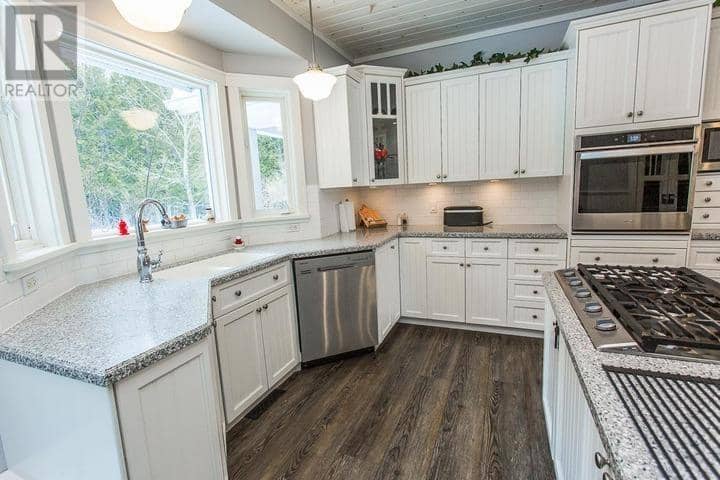 3515 Huron Line RD, Jocelyn Township — photo 14 of 40