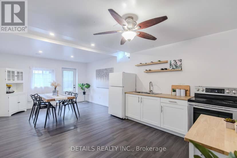 3021 Richmond Road — photo 31 of 40