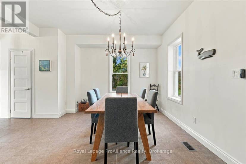 533 Allore Road, Tweed, photo 8