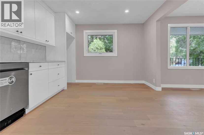 1426 Southam Street — photo 17 of 40