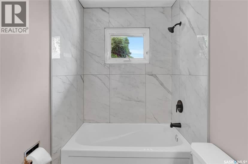 1426 Southam Street — photo 28 of 40