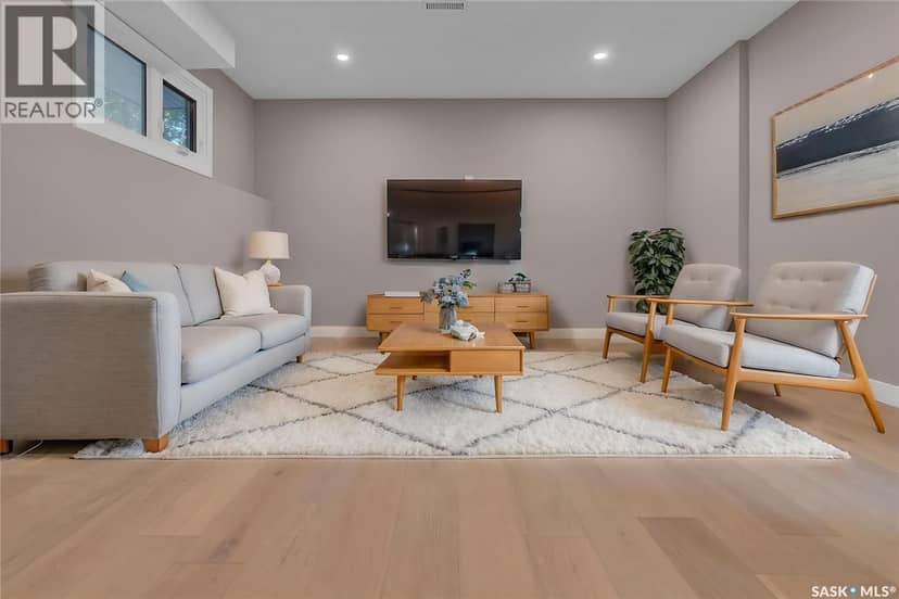 1426 Southam Street — photo 29 of 40
