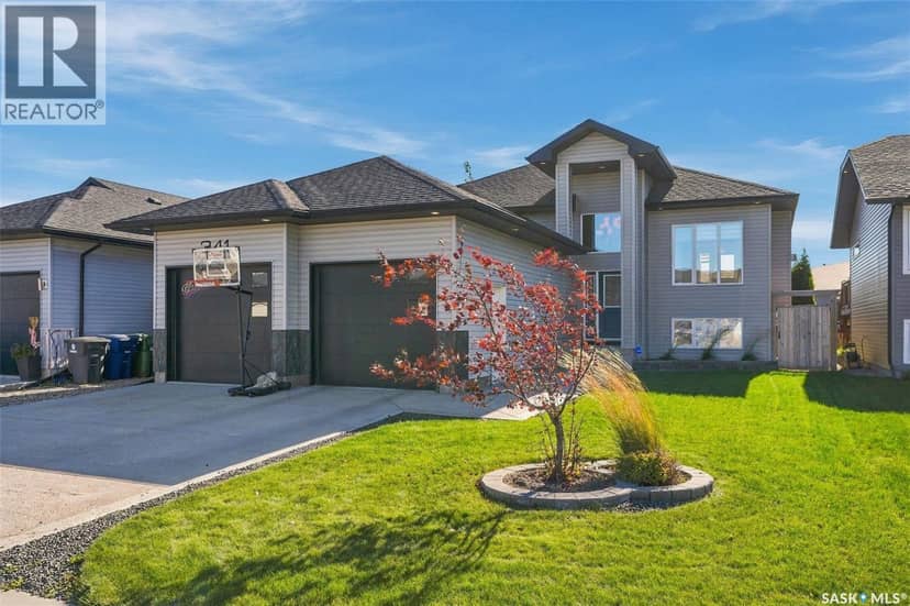 341 Haichert STREET W, Warman, photo 2
