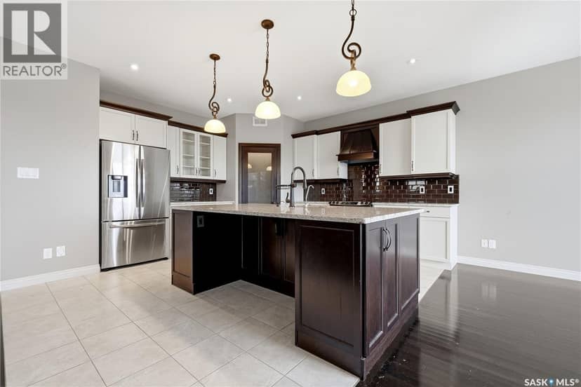 4322 Sandpiper CRESCENT E — photo 13 of 40