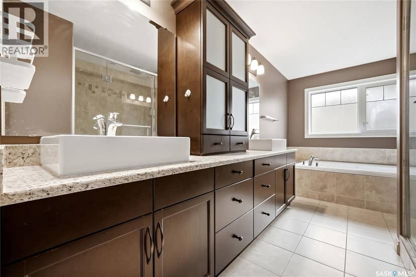 4322 Sandpiper CRESCENT E — photo 29 of 40