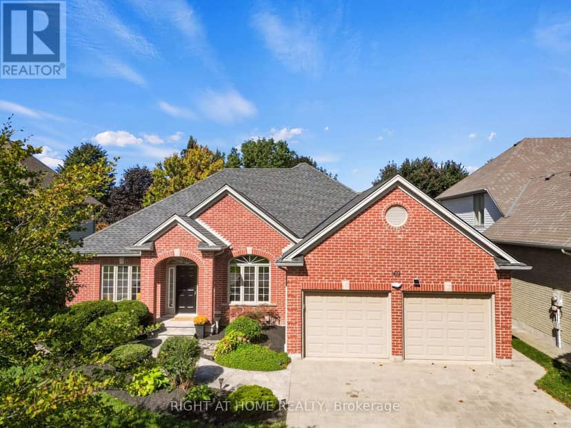 169 West Rivertrace Walk, London North
