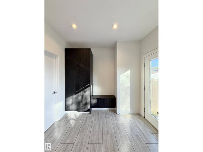 11127 77 AV NW — photo 13 of 40