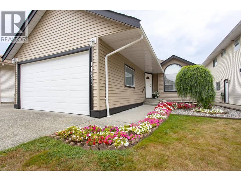 11690 206A STREET, Maple Ridge, photo 2