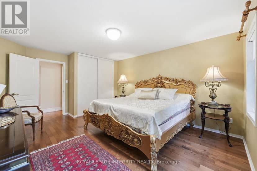 2169 Valenceville Crescent — photo 34 of 40