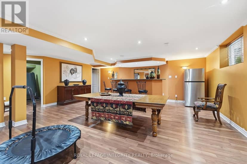 2169 Valenceville Crescent — photo 40 of 40