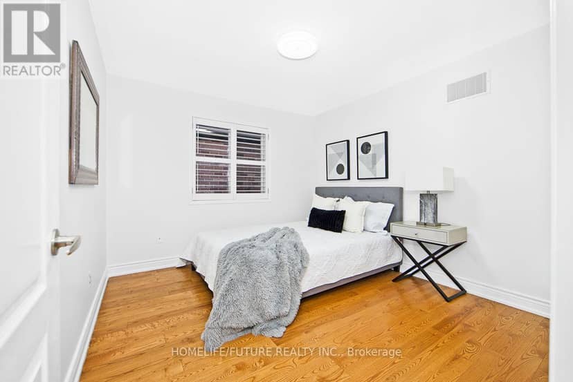 25 Thackery Drive — photo 23 of 30