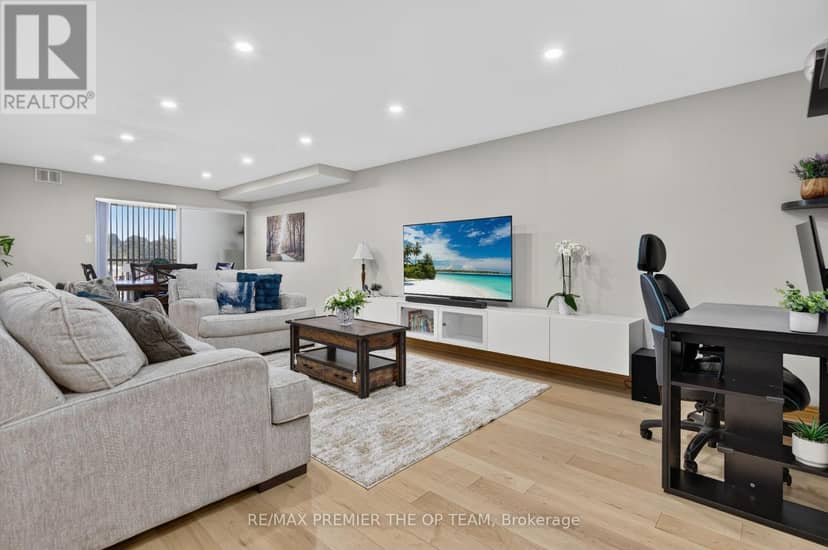 404 - 100 Arbors Lane, Vaughan, photo 8