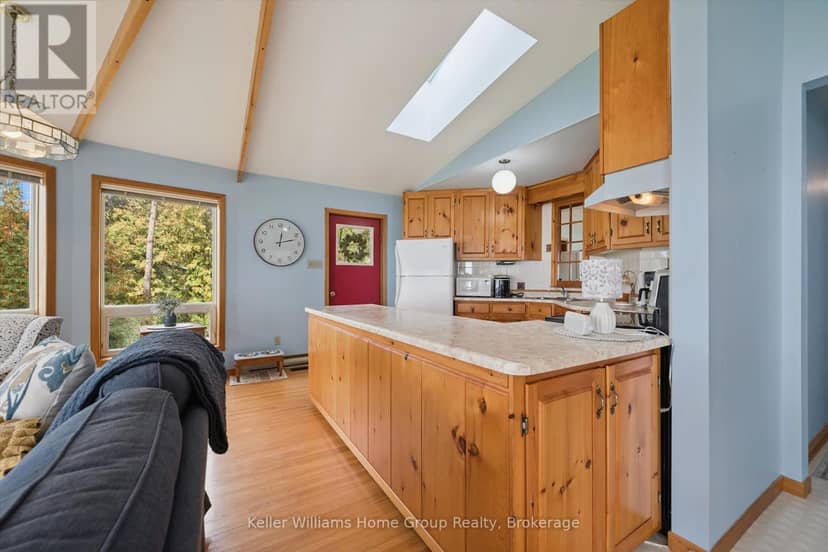 907 Ninth Street — photo 10 of 40
