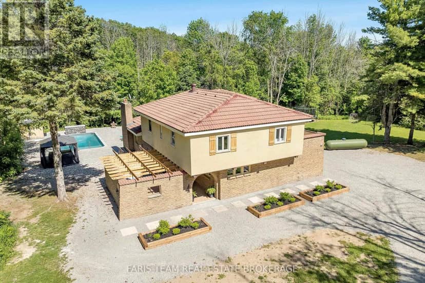 2087 Rumney Road, Tay, photo 3
