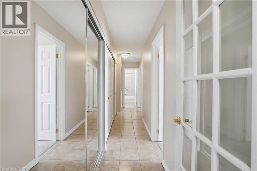 793 COLBORNE Street E Unit# 512 — photo 12 of 28