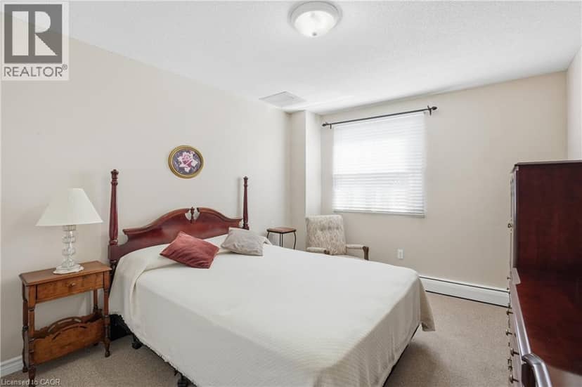 793 COLBORNE Street E Unit# 512 — photo 17 of 28