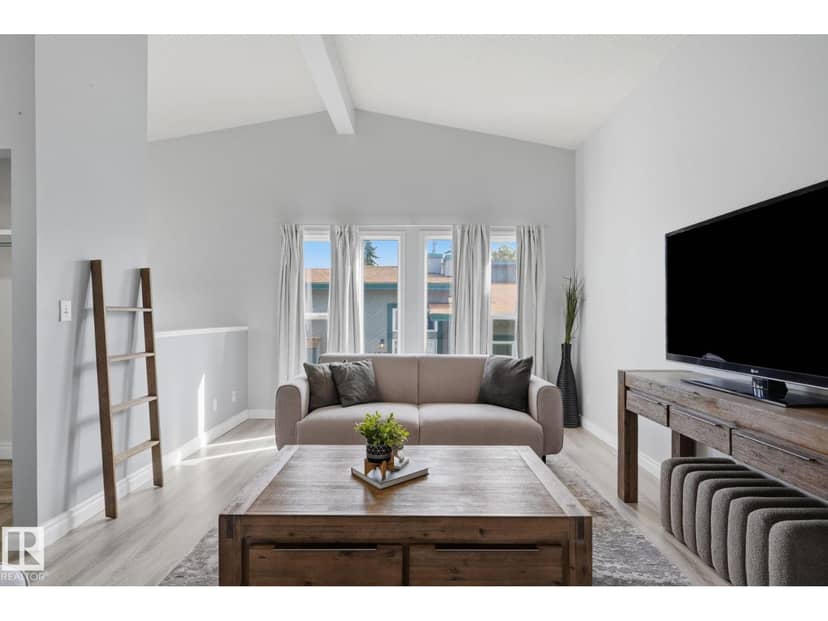 6431 180 ST NW — photo 9 of 31