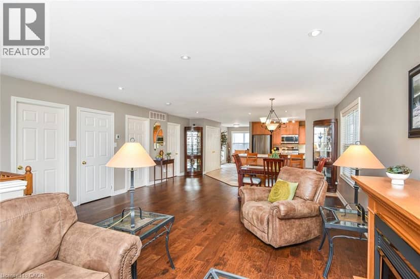 1060 BEACH Boulevard, Hamilton, photo 8
