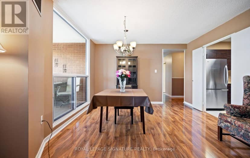 1406 - 1580 Mississauga Valley Boulevard — photo 12 of 40