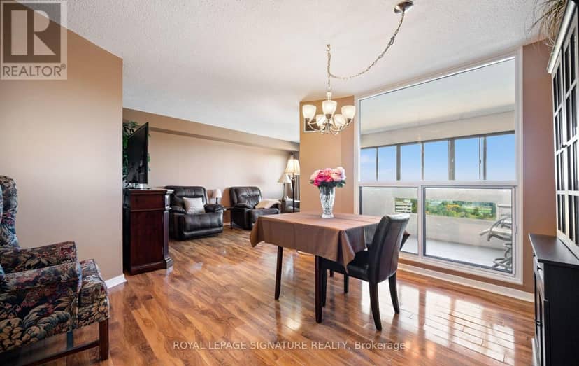 1406 - 1580 Mississauga Valley Boulevard — photo 9 of 40
