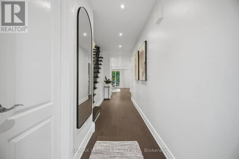 63 - 2120 Rathburn Road E, Mississauga, photo 3
